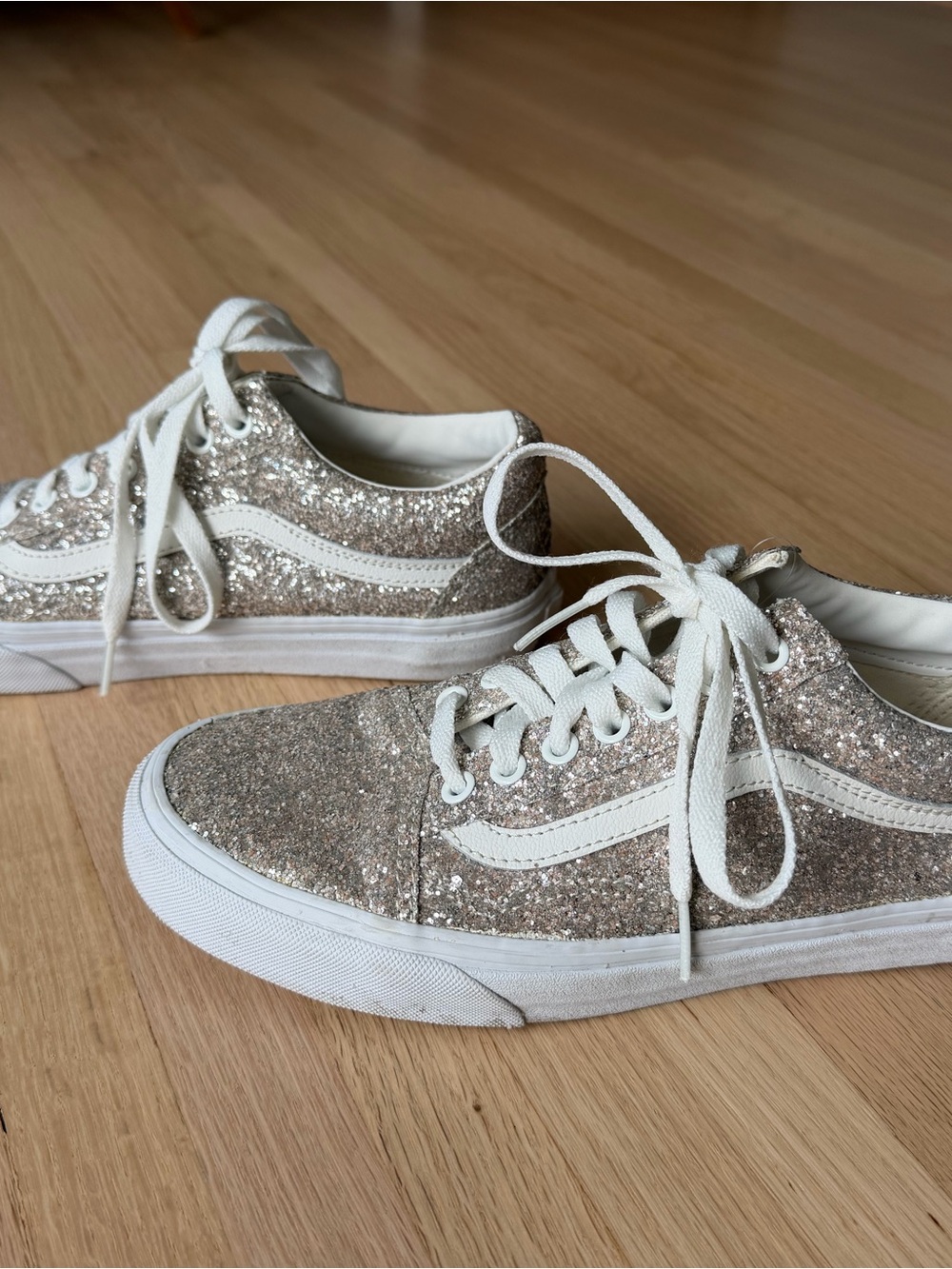 Vans Old Skool Gold Glitter Low-Top Sneakers